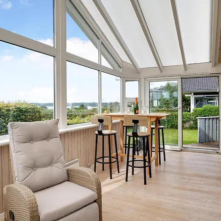 Semesterbostad Beautiful Summer House With Sea View Near Ebeltoft, *